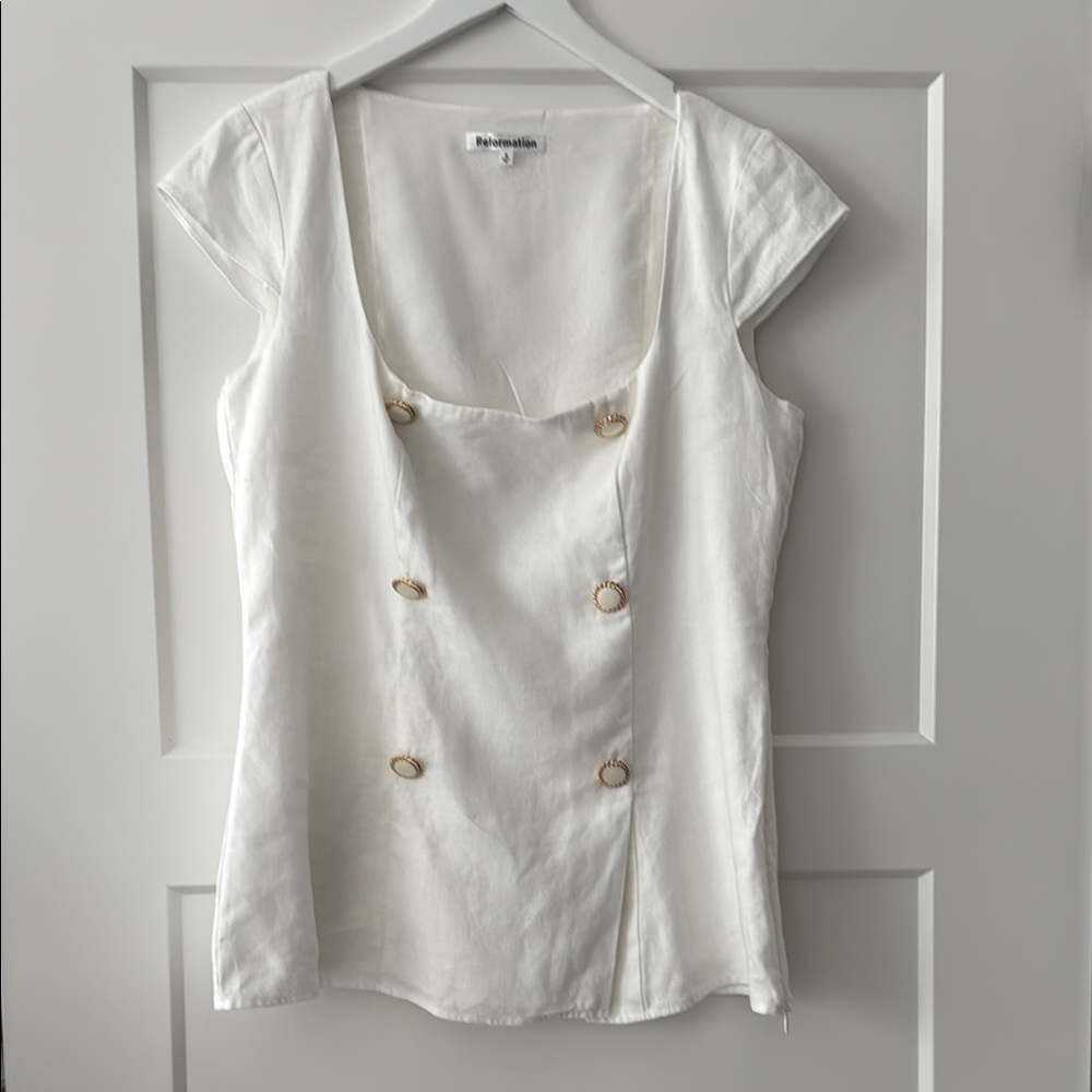 Reformation White Scoop Neck Button-Accent Linen Top
